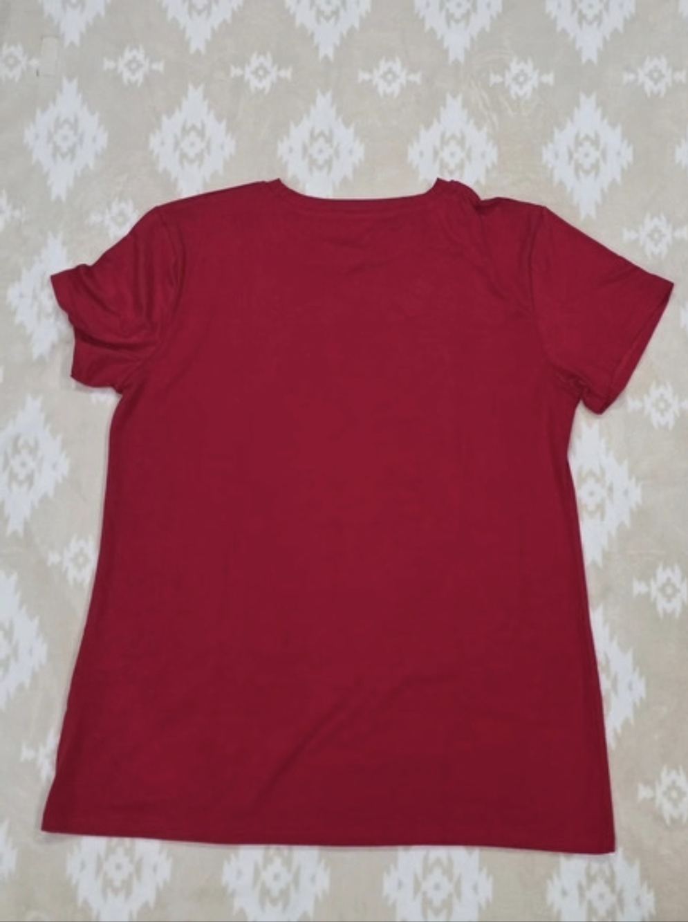 Red Short Sleeve Tee Size Large - Picture 2 of 3
